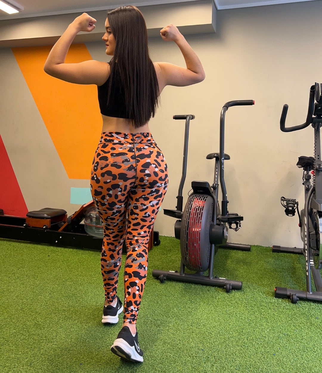 6574ec47c508a413ad04f870