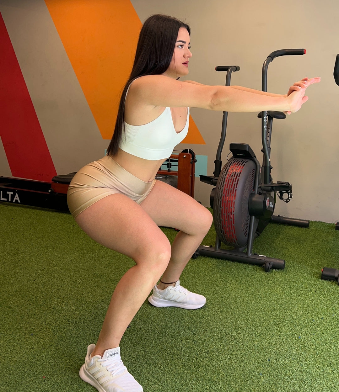 6584c92bf1d8b8660530cf91